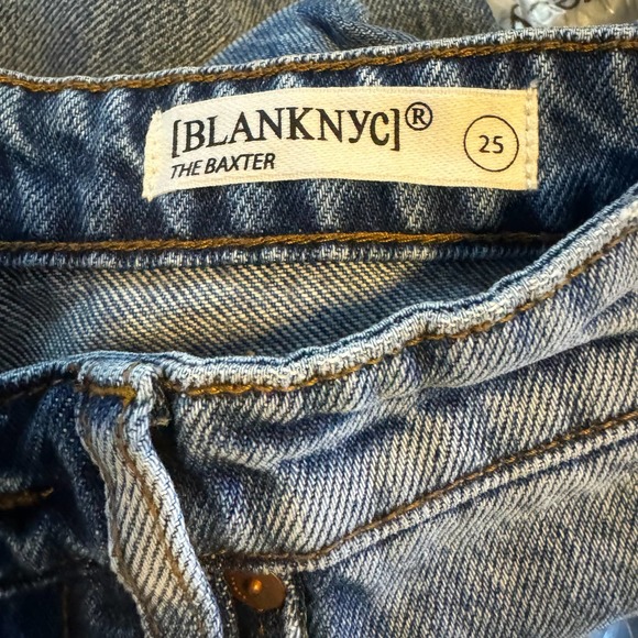 Blank NYC Blue Wildflower Destruct The Baxter Ribcage Straight Jean NWT Size 25 - Picture 7 of 9